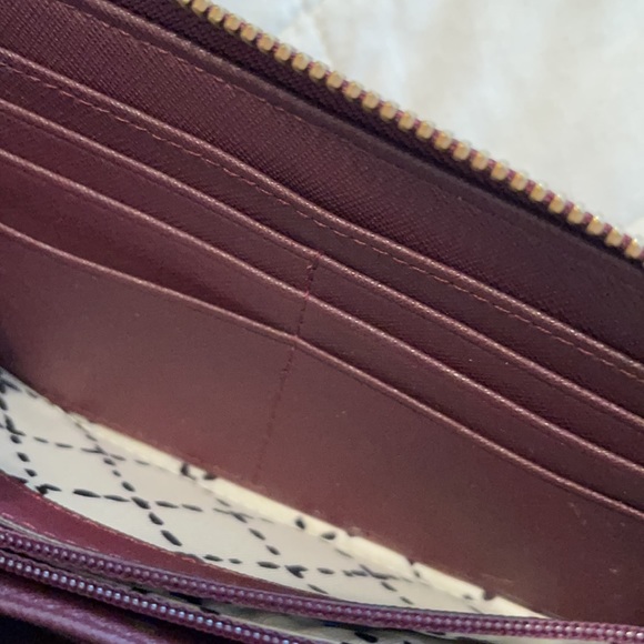 Beaded wristlet and Kate Spade Wallet Bundle - Picture 8 of 9